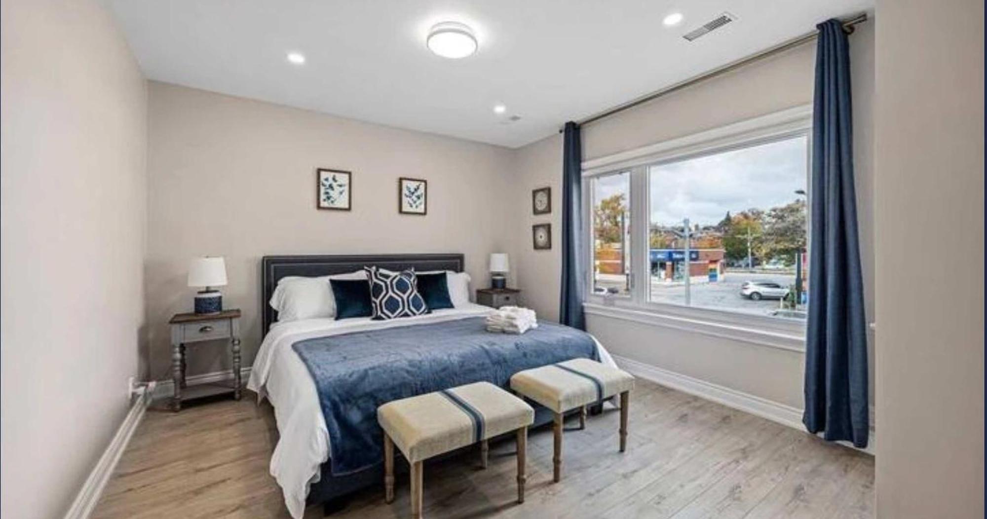 Casa St Clair - Suite -Style Suite W Lrg Patio 토론토 외부 사진