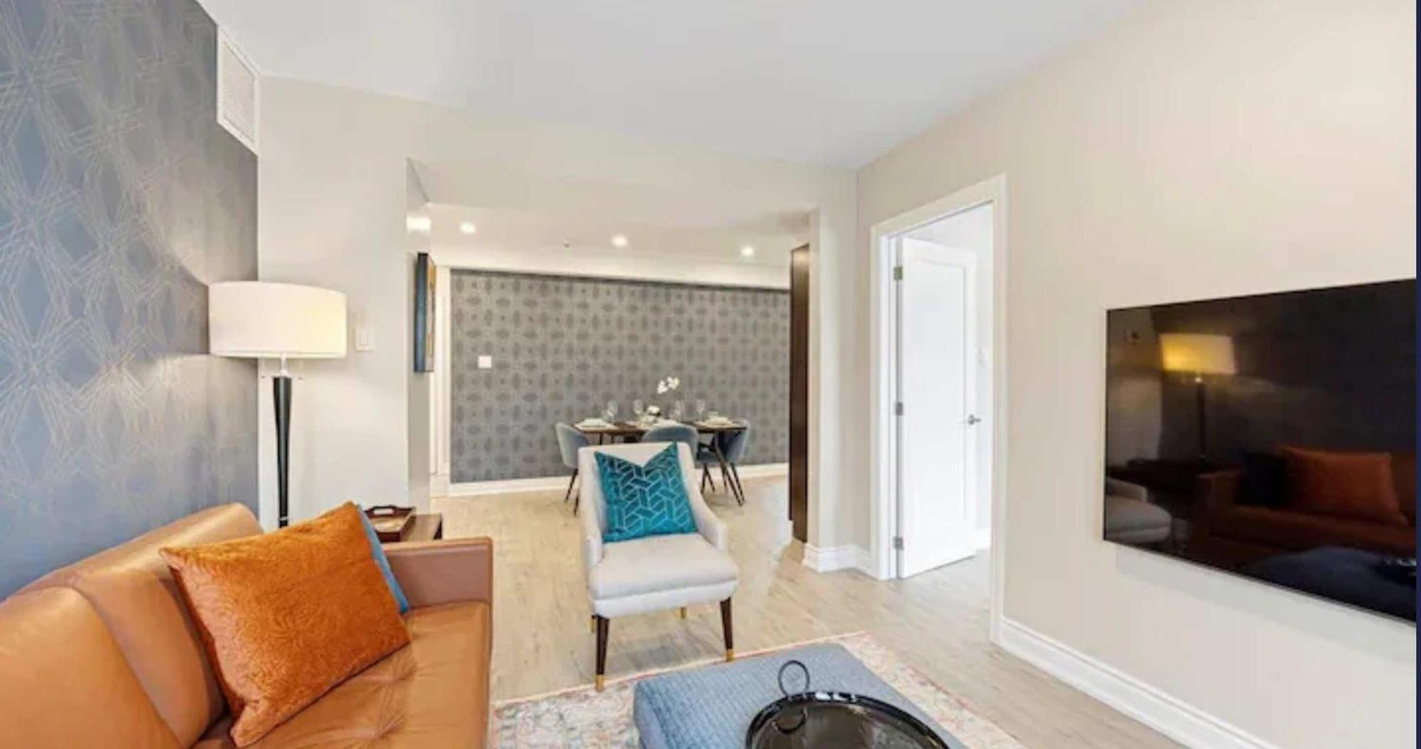 Casa St Clair - Suite -Style Suite W Lrg Patio 토론토 외부 사진